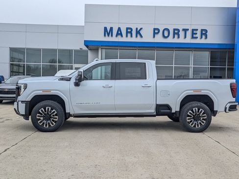 New 2026 GMC Sierra 3500 Denali Ultimate image 9