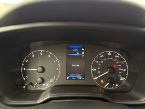 Used 2025 Toyota Corolla LE FWD image 30
