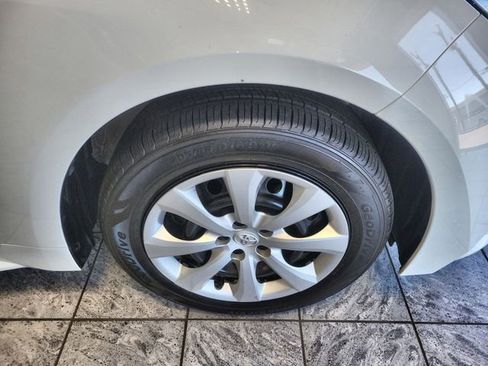 Used 2024 Toyota Corolla LE FWD image 10