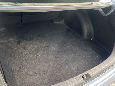 Used 2022 Toyota Corolla LE image 12