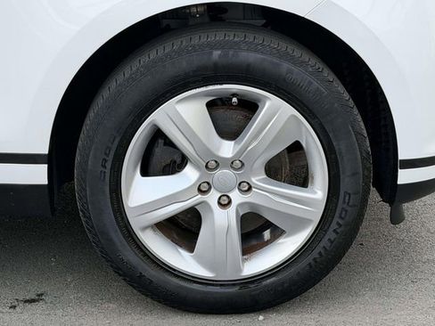 Used 2023 Land Rover Range Rover Velar S image 7