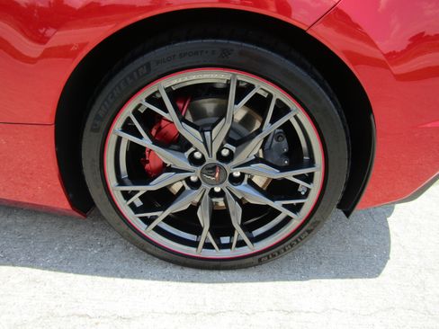 Used 2025 Chevrolet Corvette Stingray Premium Cpe w/ Z51 Performance Package RWD image 25