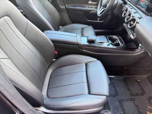 Used 2019 Mercedes-Benz A 220 image 31