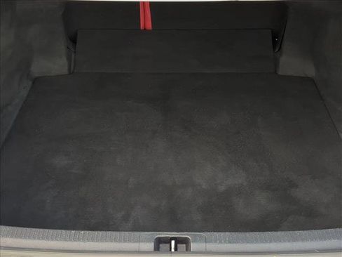 Used 2021 Toyota Camry SE FWD image 4