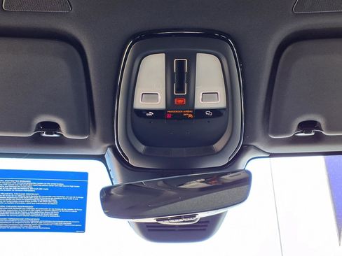 New 2026 Volvo XC60 T8 Ultra w/ Climate Package image 21