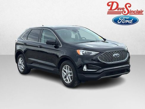Used 2023 Ford Edge SEL w/ Convenience Package AWD/4WD image 4