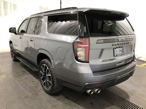 Certified 2022 Chevrolet Suburban RST w/ Sport Performance Package image 6