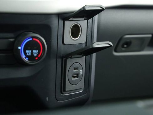 Used 2023 Ford F150 XLT image 21