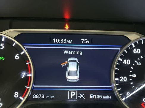 Used 2025 Nissan Sentra SV w/ SV Premium Package FWD image 16