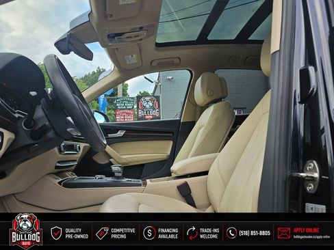 Used 2020 Audi Q5 2.0T Premium Plus w/ Premium Plus Package AWD/4WD image 7
