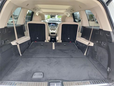 Used 2021 Mercedes-Benz GLS 450 4MATIC image 6