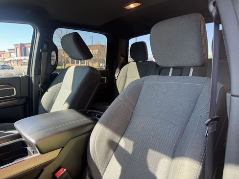 Used 2019 RAM 3500 Big Horn image 12
