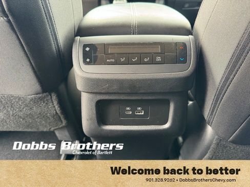 Used 2024 Nissan Pathfinder SV FWD image 35