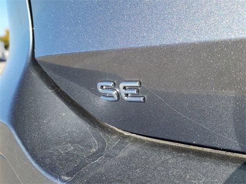 New 2025 Volkswagen Tiguan SE image 5