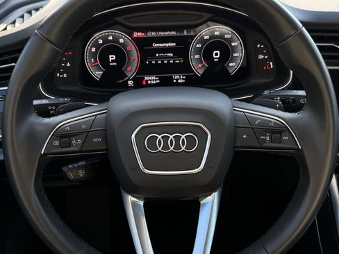 Used 2022 Audi Q7 3.0T Premium image 29