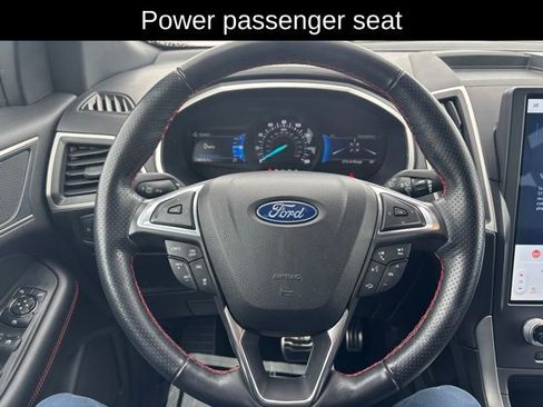 Used 2021 Ford Edge ST-Line image 11