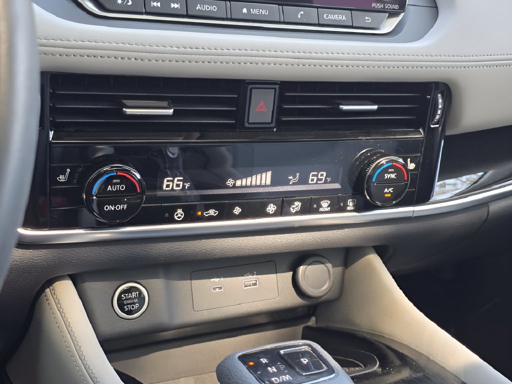 Used 2023 Nissan Rogue SL AWD/4WD image 25