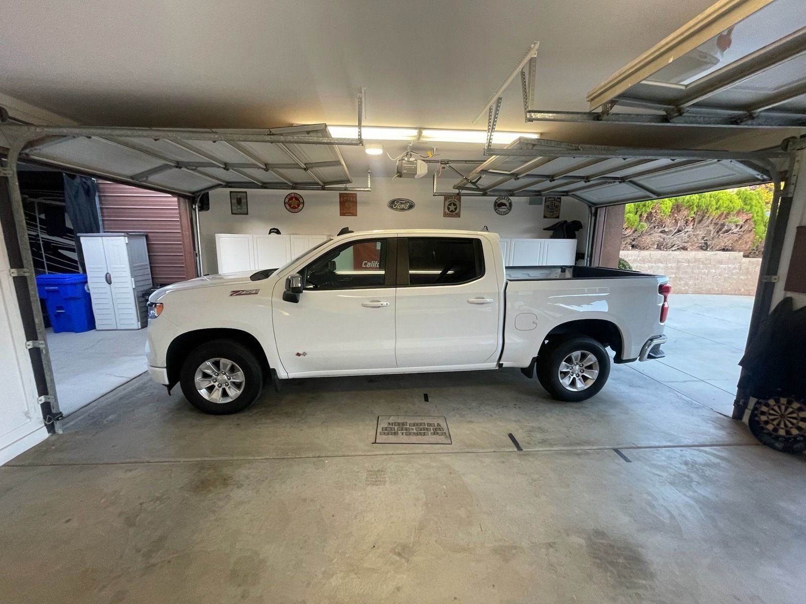 Used 2024 Chevrolet Silverado 1500 LT w/ LPO, Dark Essentials Package RWD image 2