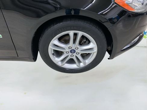 Used 2018 Ford Fusion SE image 15