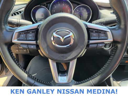 Used 2024 MAZDA MX-5 Miata RF Grand Touring RWD image 27