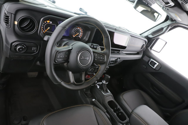 Used 2025 Jeep Wrangler Unlimited Rubicon 392 AWD/4WD image 18
