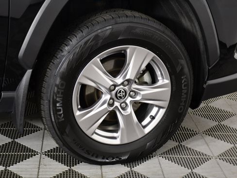 Used 2022 Toyota RAV4 XLE w/ Convenience Package AWD/4WD image 54