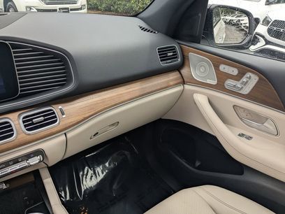 Used 2025 Mercedes-Benz GLE 450e 4MATIC