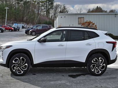 New 2026 Chevrolet Trax RS w/ Sunroof Package