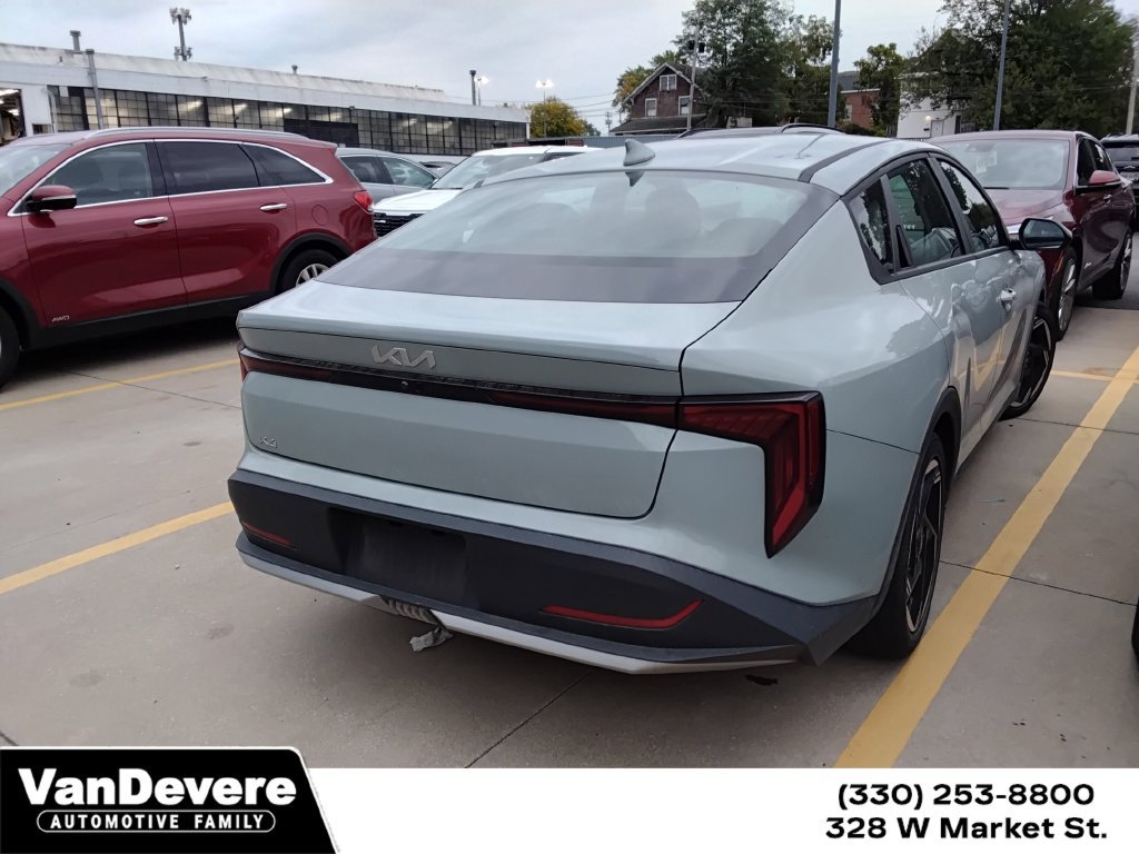 Used 2025 Kia K4 EX FWD image 1