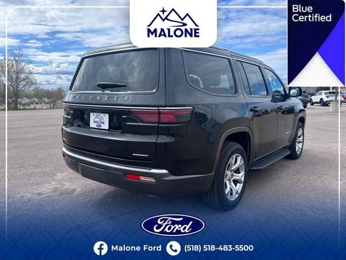 Used 2022 Jeep Wagoneer Series II AWD/4WD image 6