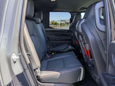 Used 2025 Toyota Tacoma TRD Pro AWD/4WD image 31