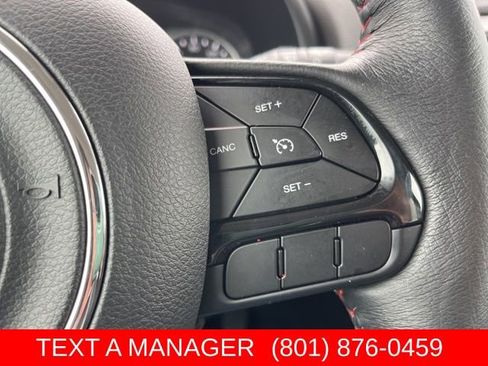 Used 2022 Jeep Renegade Trailhawk w/ Trailer Tow Group AWD/4WD image 28