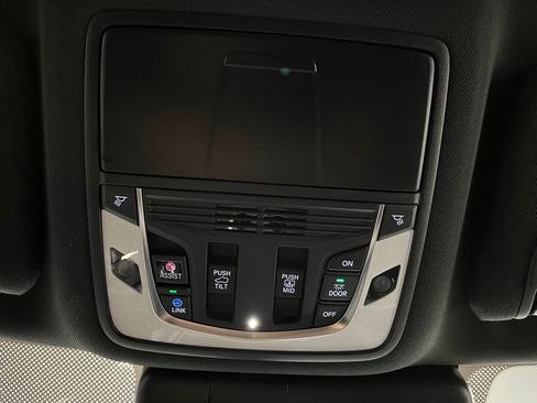 Certified 2025 Acura RDX A-Spec AWD/4WD image 9