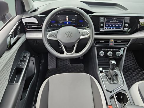 Used 2023 Volkswagen Taos S FWD image 11