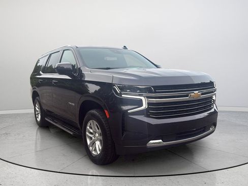 Used 2024 Chevrolet Tahoe LT RWD image 1