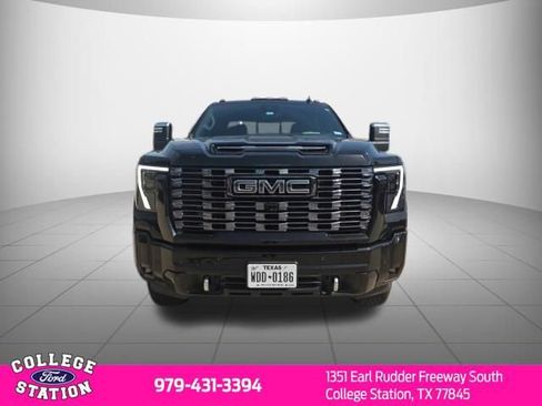 Used 2025 GMC Sierra 2500 Denali Ultimate AWD/4WD image 2