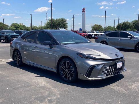 New 2026 Toyota Camry XSE FWD image 3