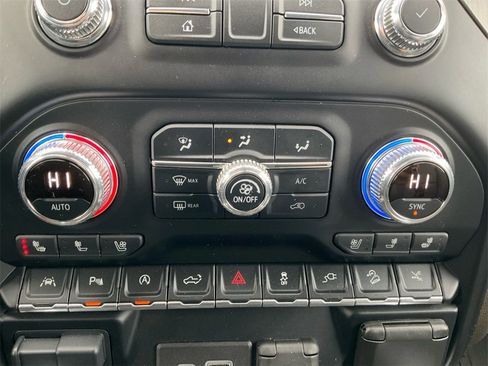 Used 2020 GMC Sierra 1500 Denali w/ Denali Ultimate Package image 21