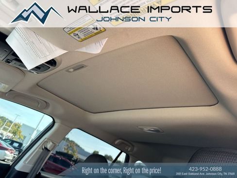 Used 2024 Subaru Outback Premium w/ Popular Package #1A AWD/4WD image 15
