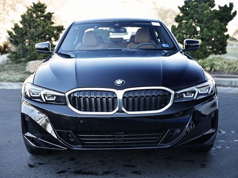 New 2025 BMW 330i xDrive Sedan w/ Convenience Package image 13