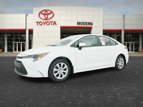 New 2026 Toyota Corolla LE image 18