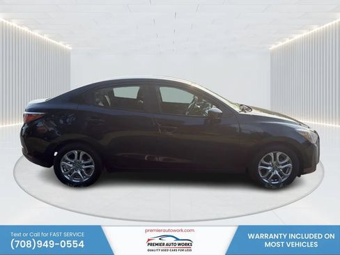 Used 2016 Scion iA FWD image 8