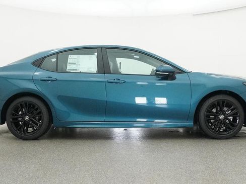 New 2026 Toyota Camry SE FWD image 15