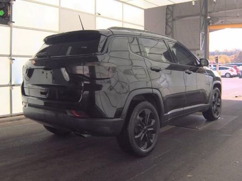 Used 2019 Jeep Compass Altitude image 5