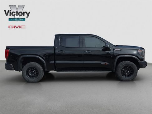 Used 2023 GMC Sierra 1500 AT4X w/ AT4X AEV Edition image 18