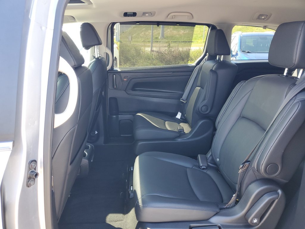 Certified 2025 Honda Odyssey EX-L image 14