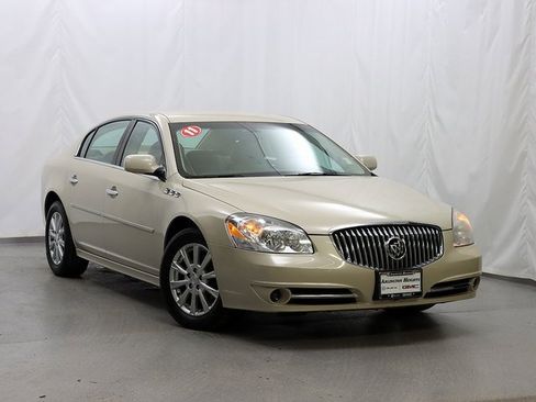 Used 2011 Buick Lucerne CXL w/ Driver Confidence Package image 1
