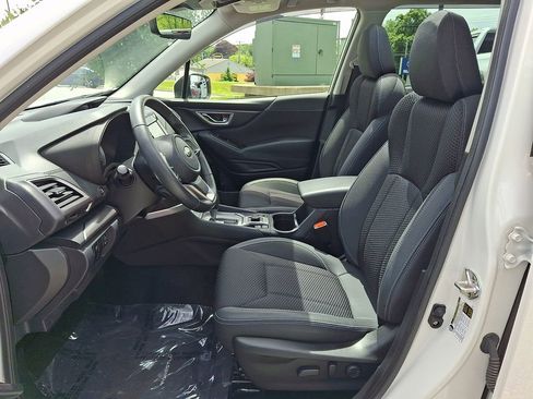Certified 2023 Subaru Forester Premium AWD/4WD image 14