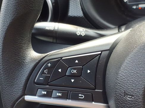 Used 2024 Nissan Kicks SV image 24