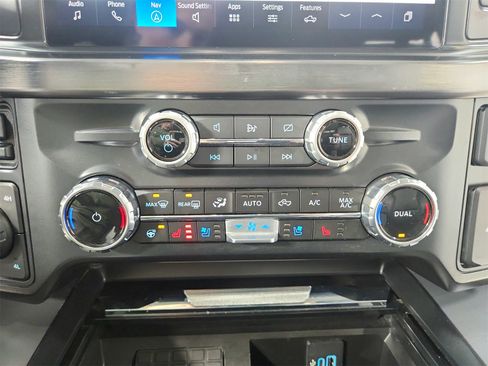 Used 2024 Ford F250 Lariat w/ Sport Appearance Package image 31